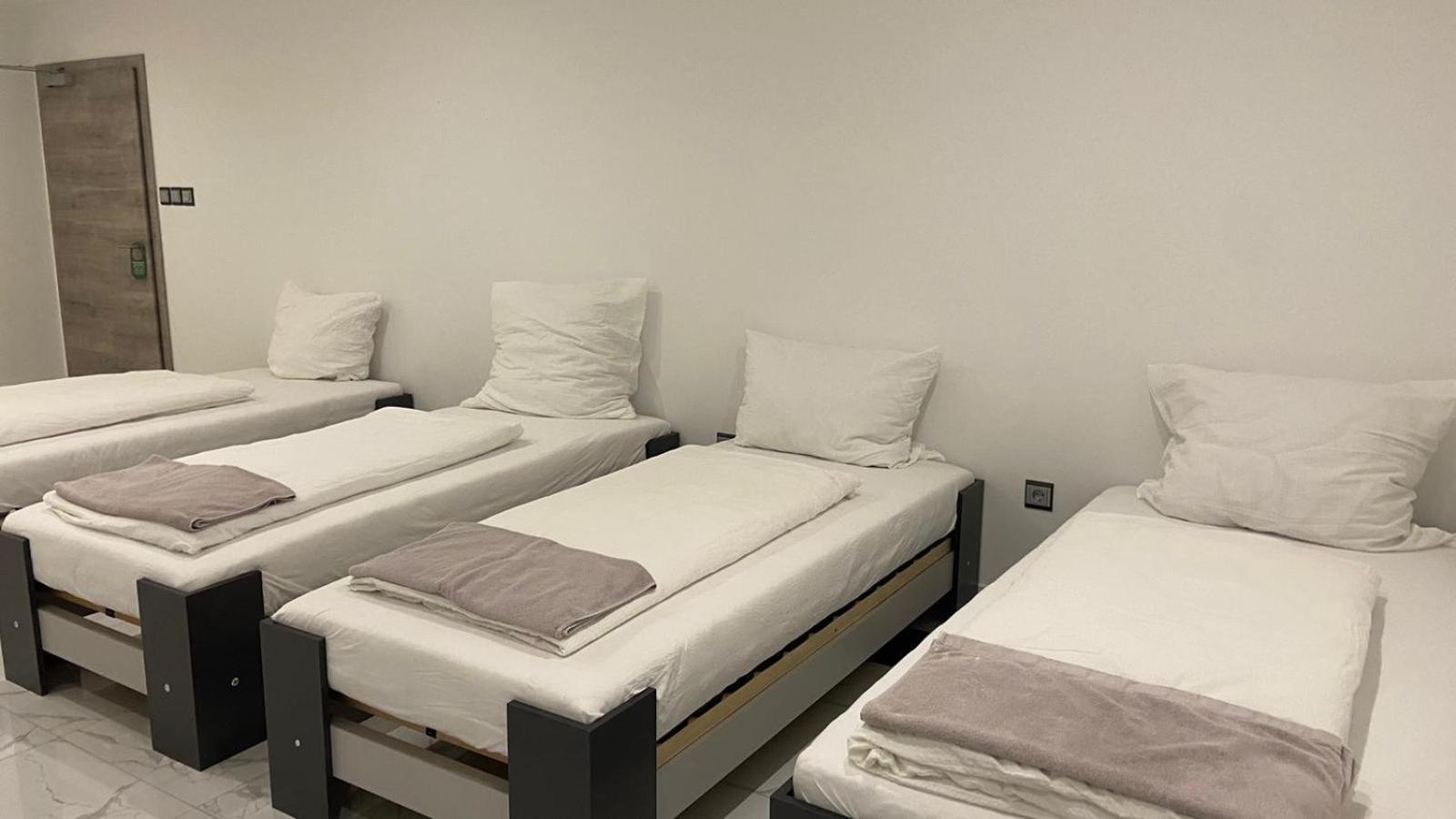 Hotel Business Bay Das Ehemalige Staycation Hotel Σίντελφινγκεν Εξωτερικό φωτογραφία